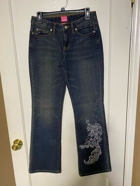 NWT Cassidy the Limited jeans with sequins.